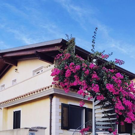 Soggiornare A Cagliari Apartment Bagian luar foto